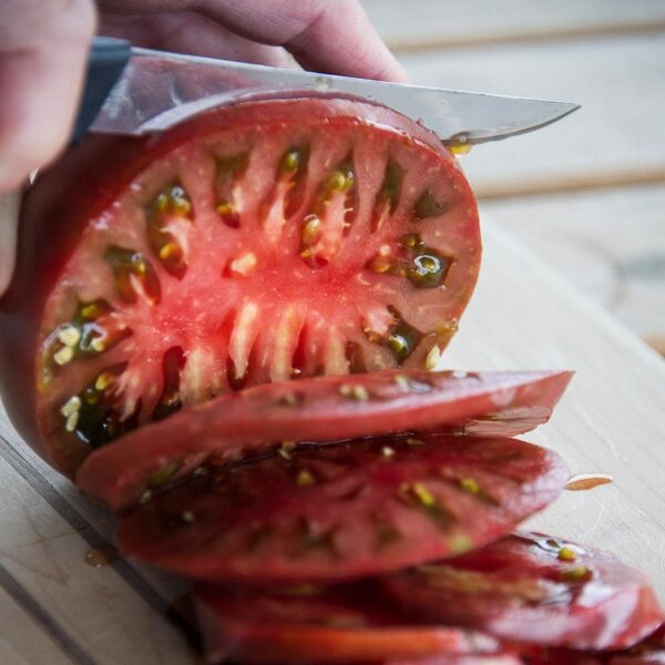 Black from Tula.Tomato seeds.